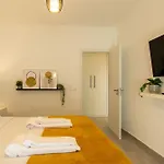 Rmr Charme&elegância Appartement *